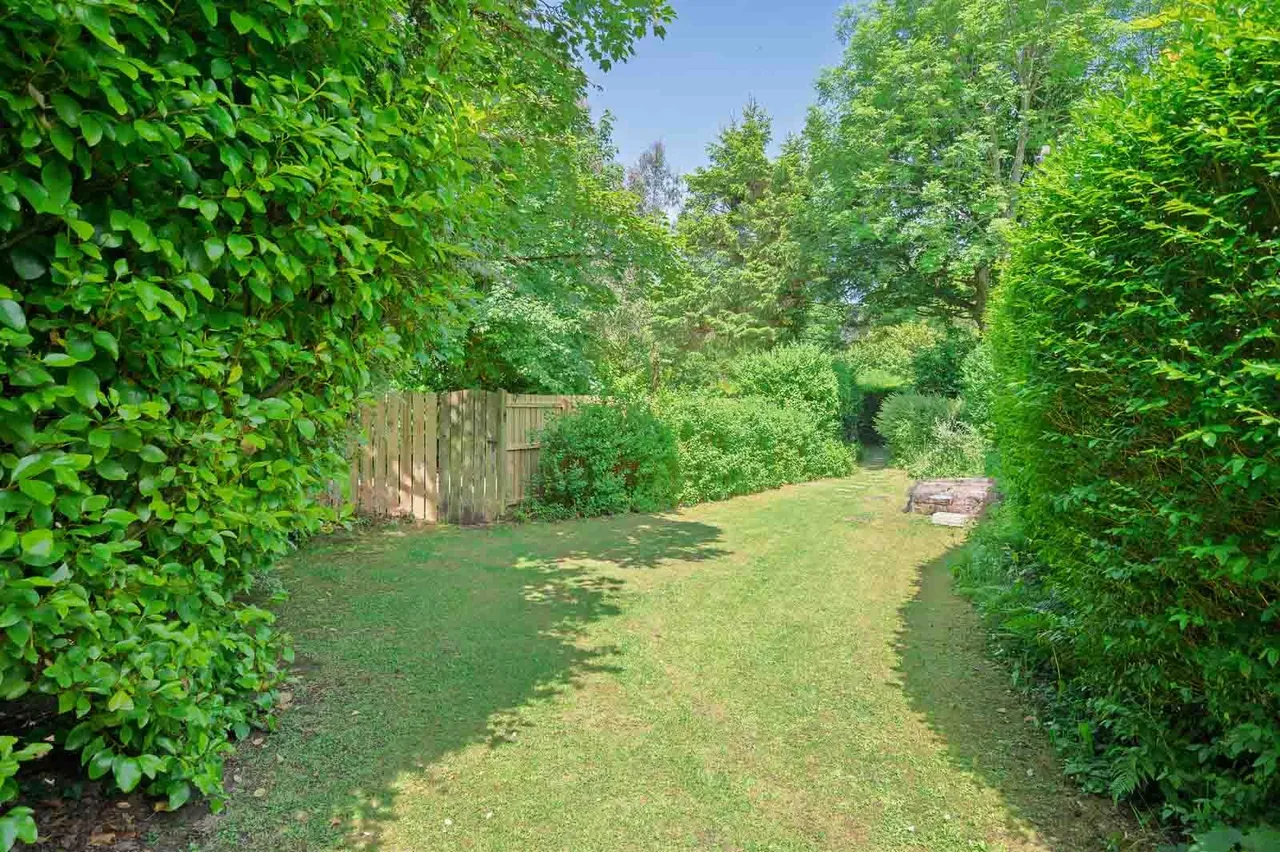 Church Road, holywood, BT18, photo 18