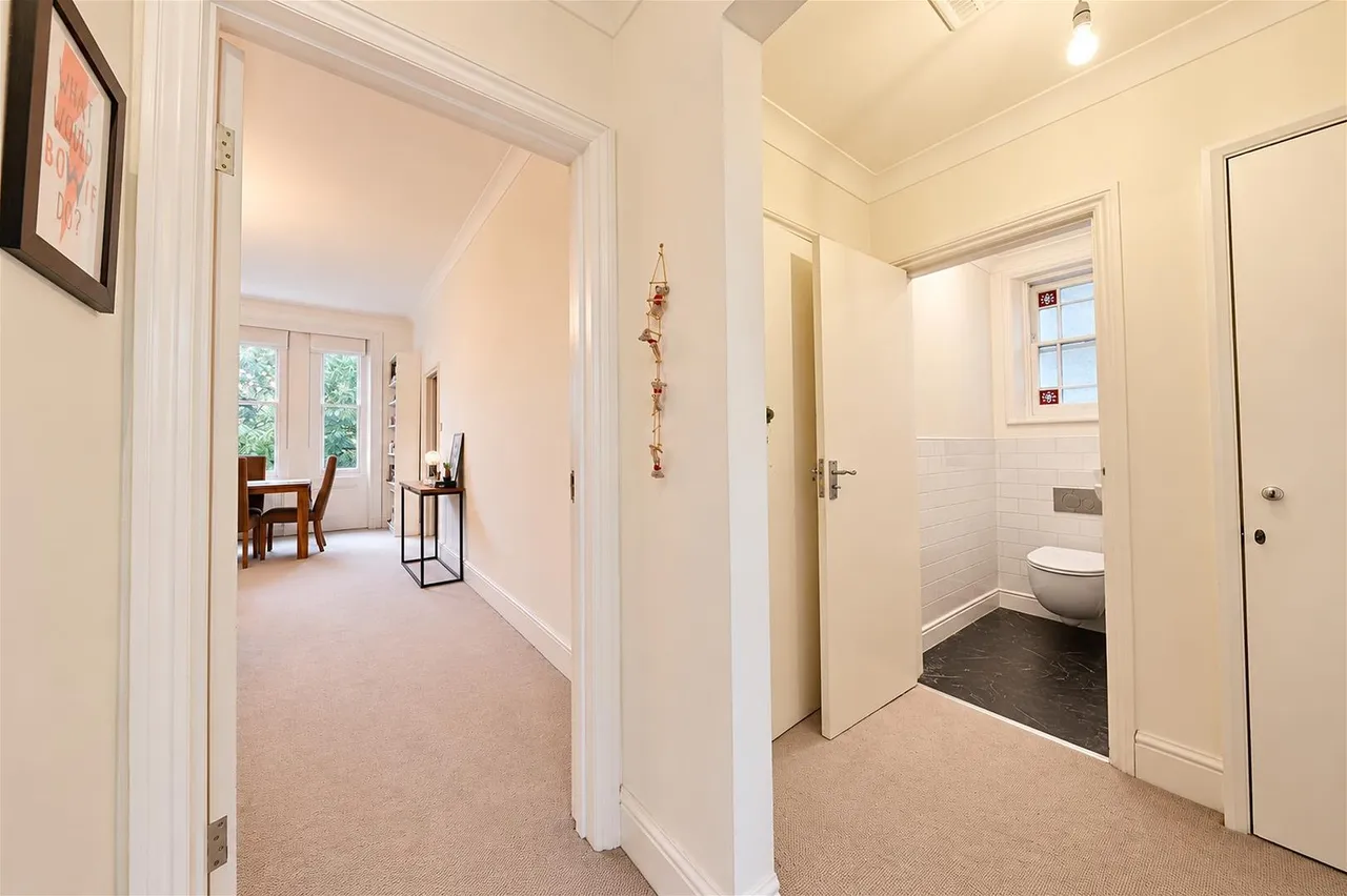 Steeles Road, Belsize Park, NW3, photo 15