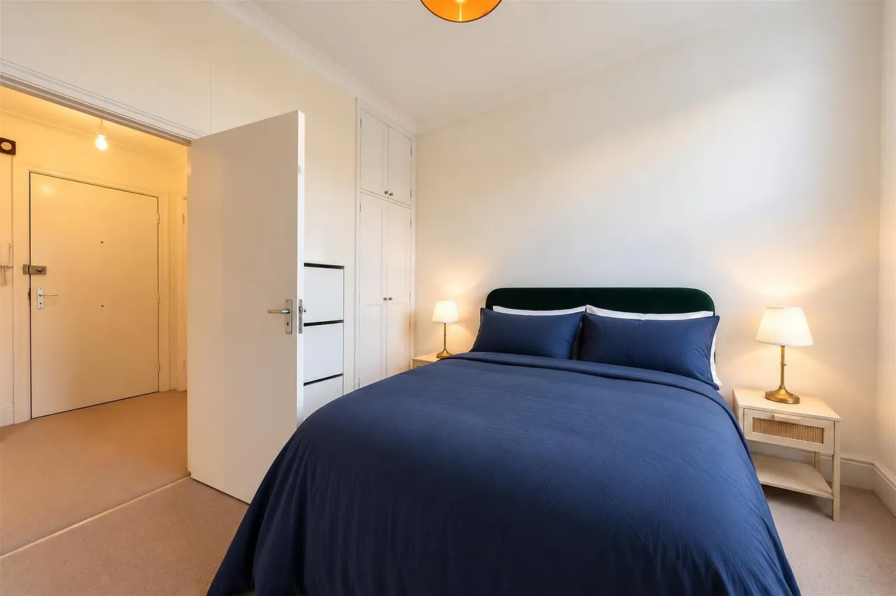 Steeles Road, Belsize Park, NW3, photo 9