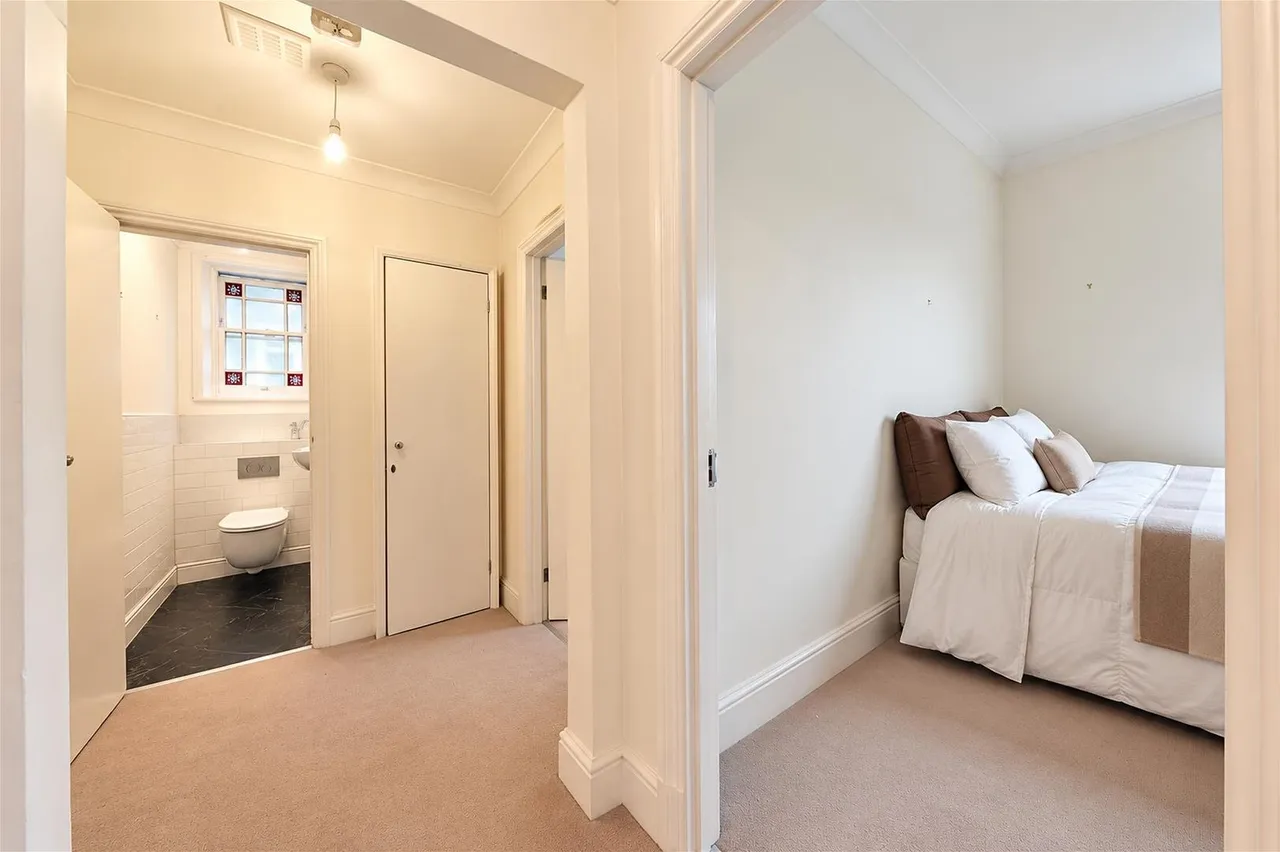 Steeles Road, Belsize Park, NW3, photo 14