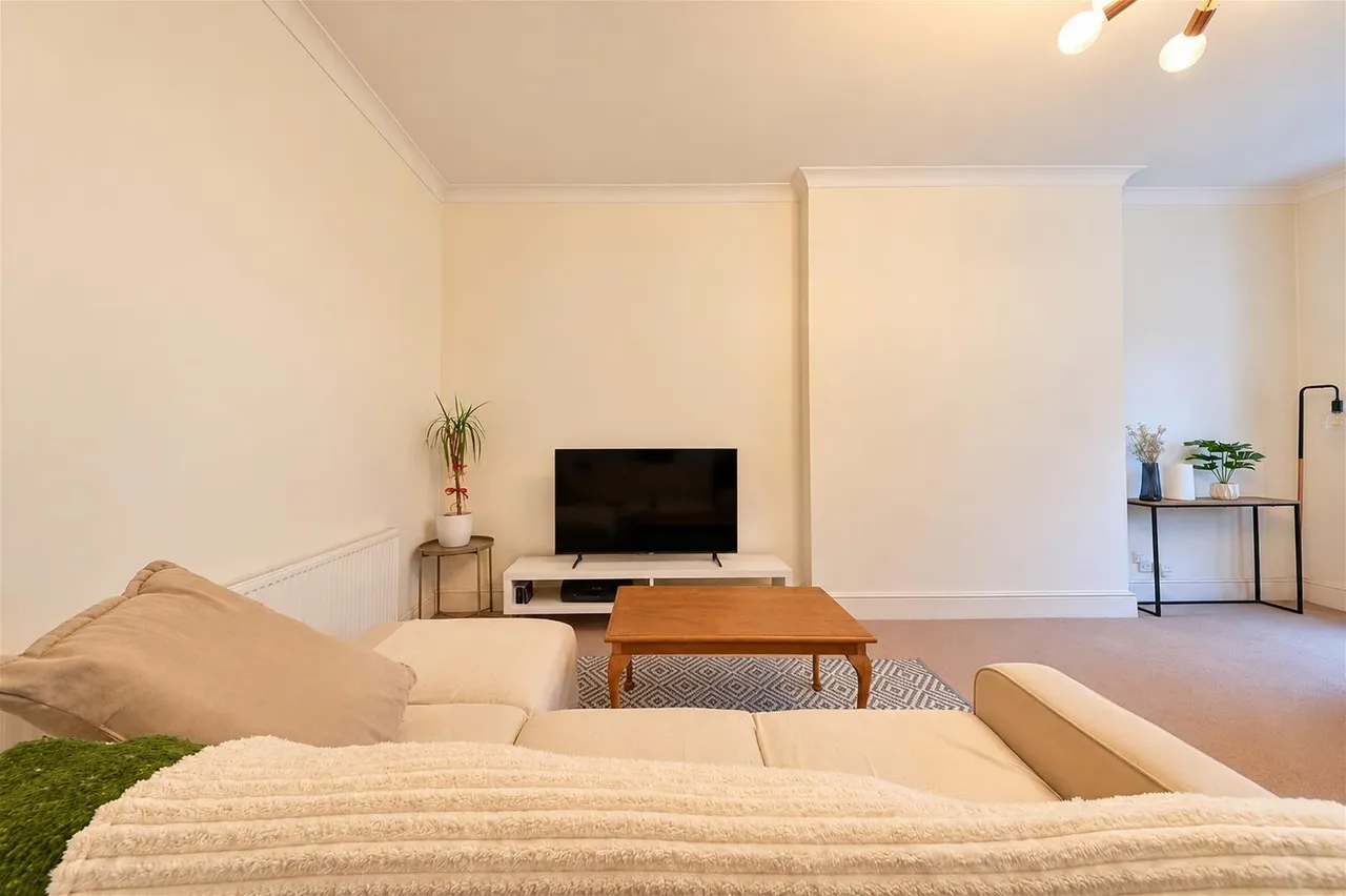 Steeles Road, Belsize Park, NW3, photo 12