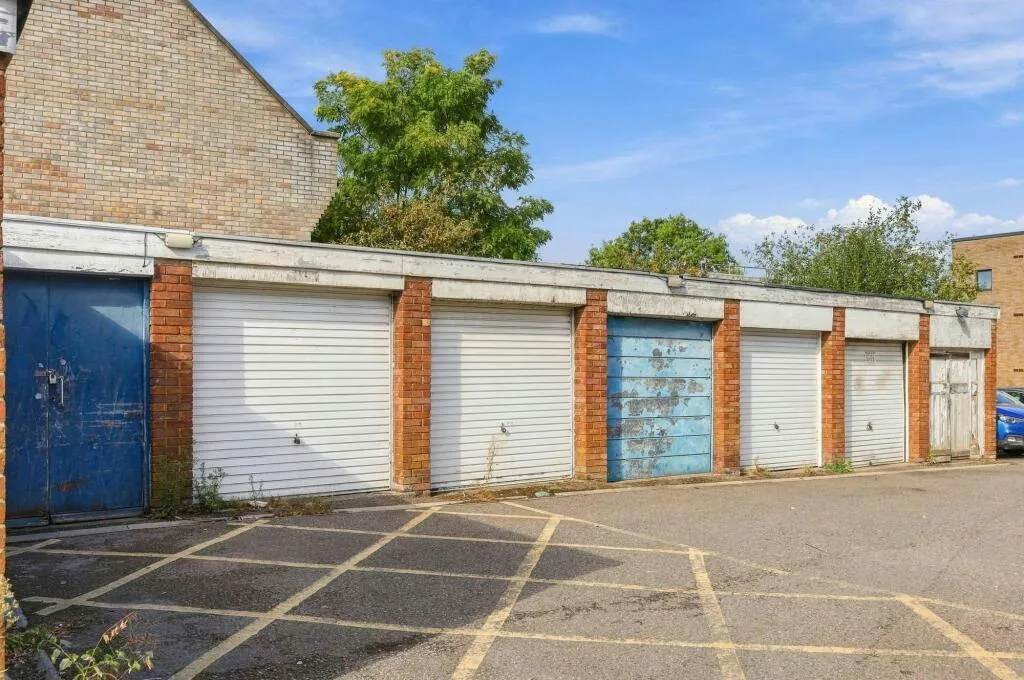 High Street, Epping, CM16, photo 19