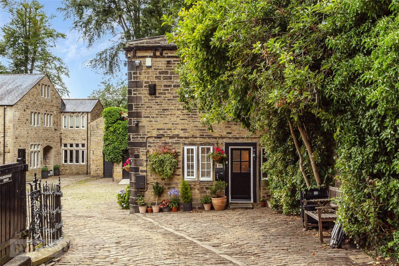 Trimmingham Lane, Halifax, HX2, photo 30