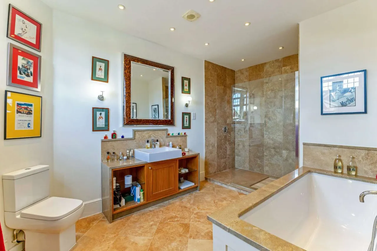 Abbey Gardens, Upper Woolhampton, RG7, photo 20