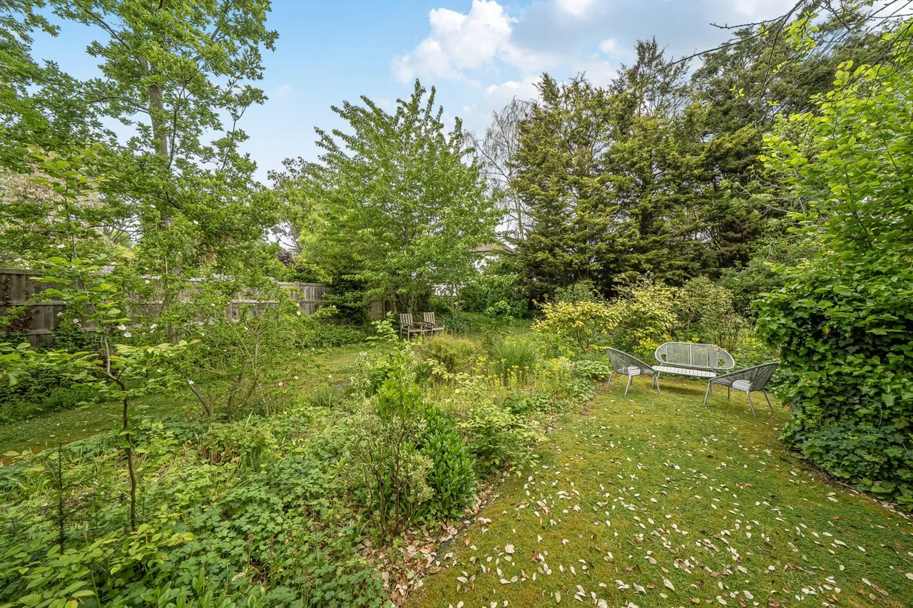 Lee Road, SE3, photo 16