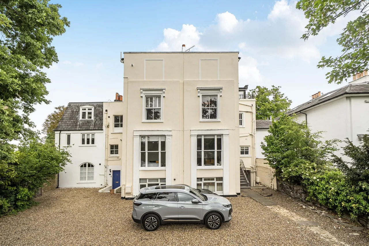 Lee Road, SE3, photo 17