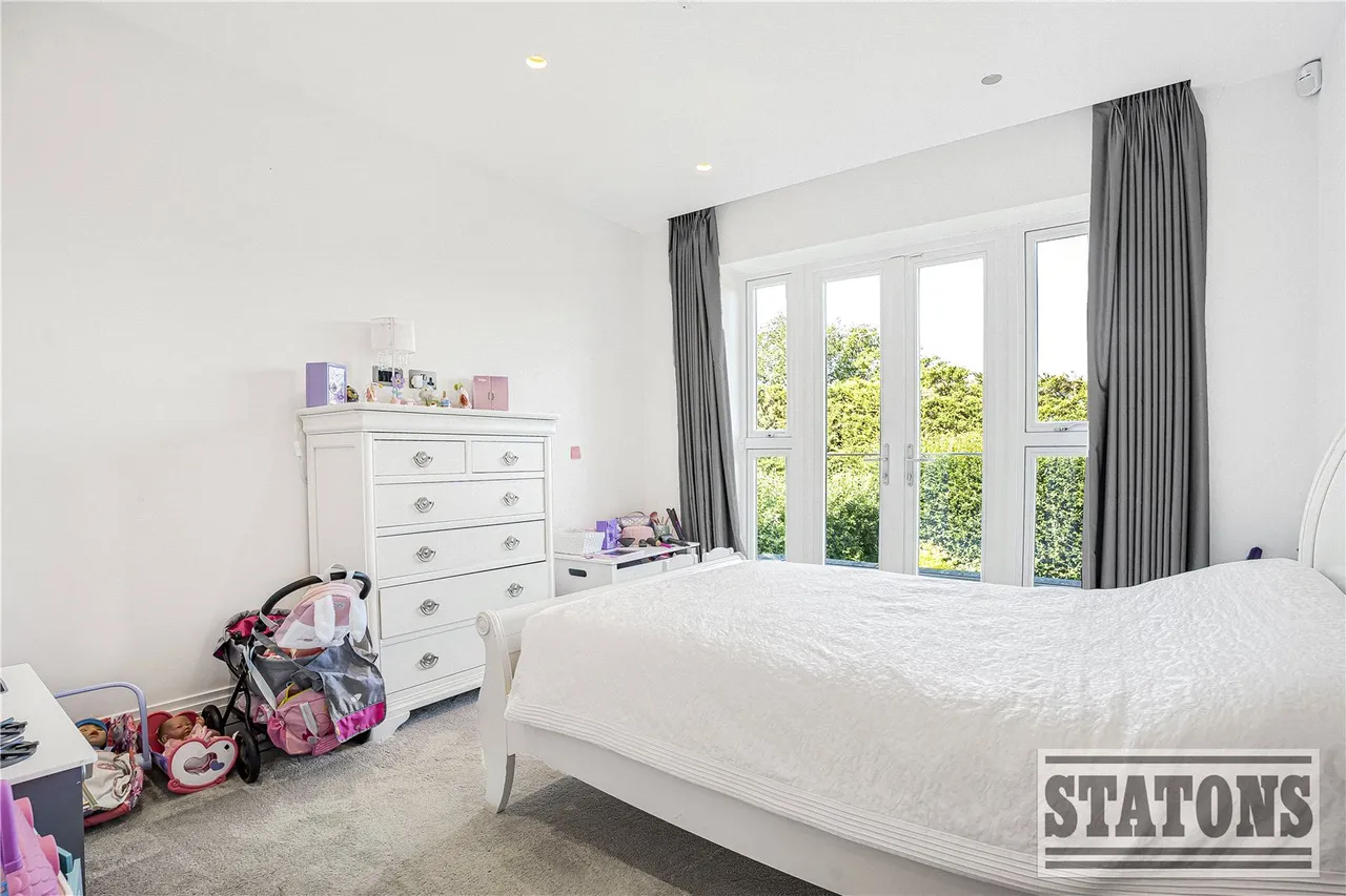 Cockfosters Road, Hadley Wood, Hertfordshire, EN4 0JT, photo 10