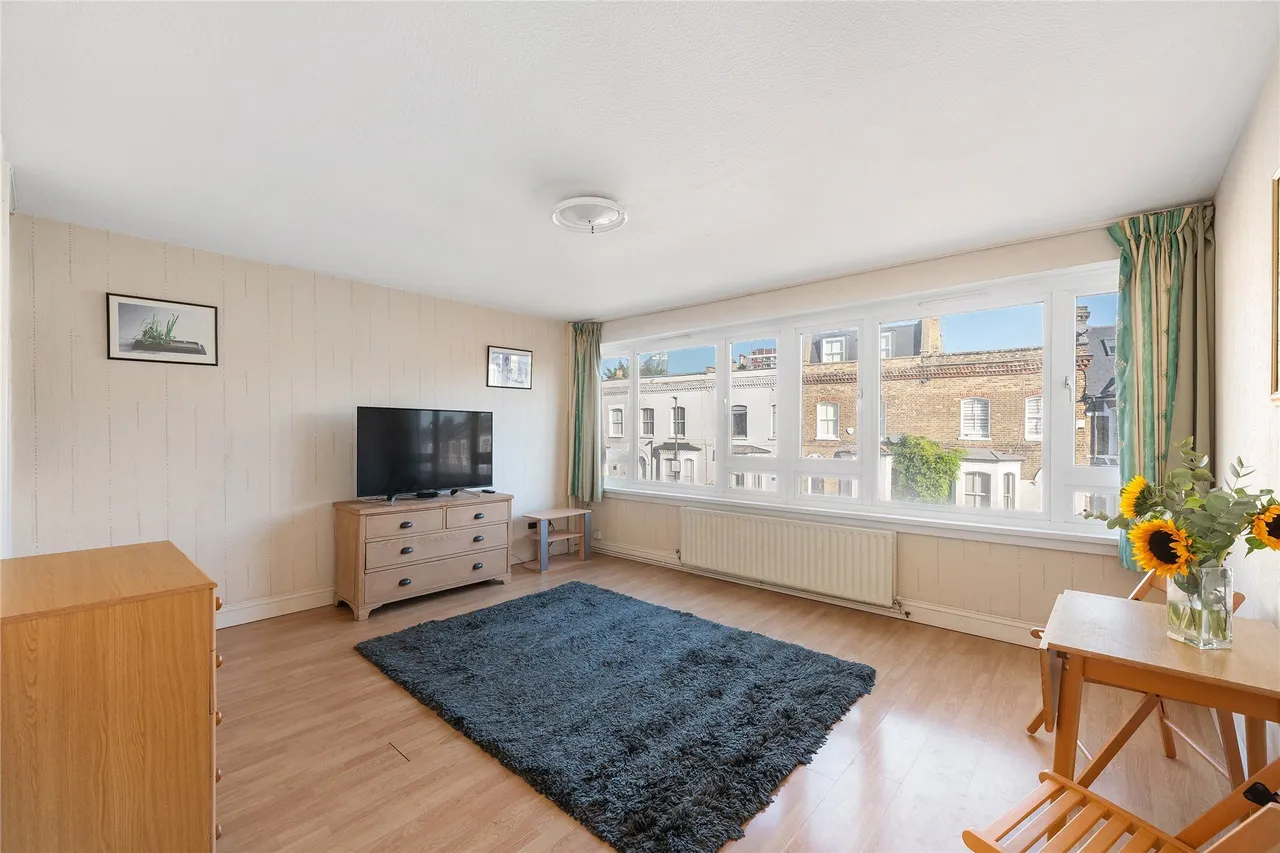 Shuttleworth Road, Battersea, SW11, photo 2