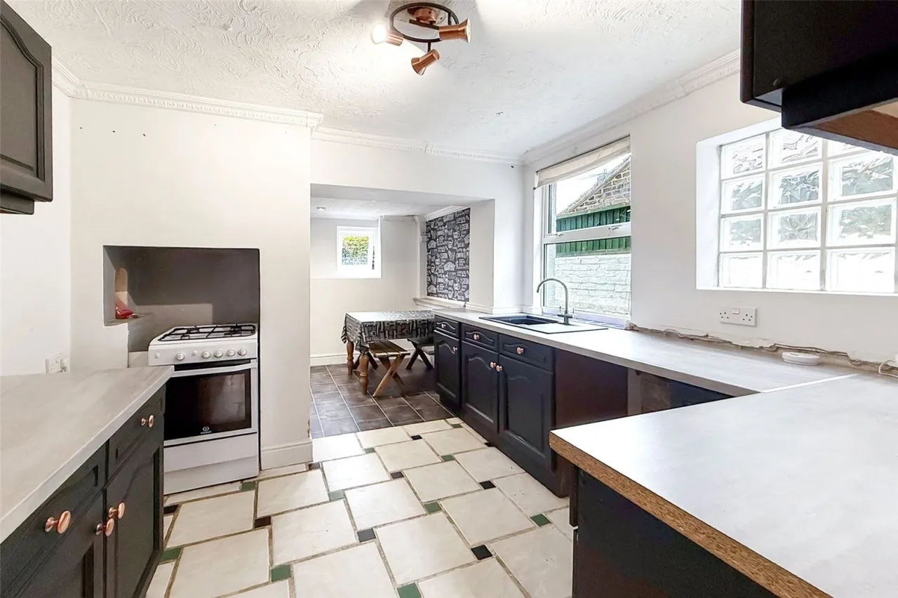 Littlehampton, BN17, photo 3