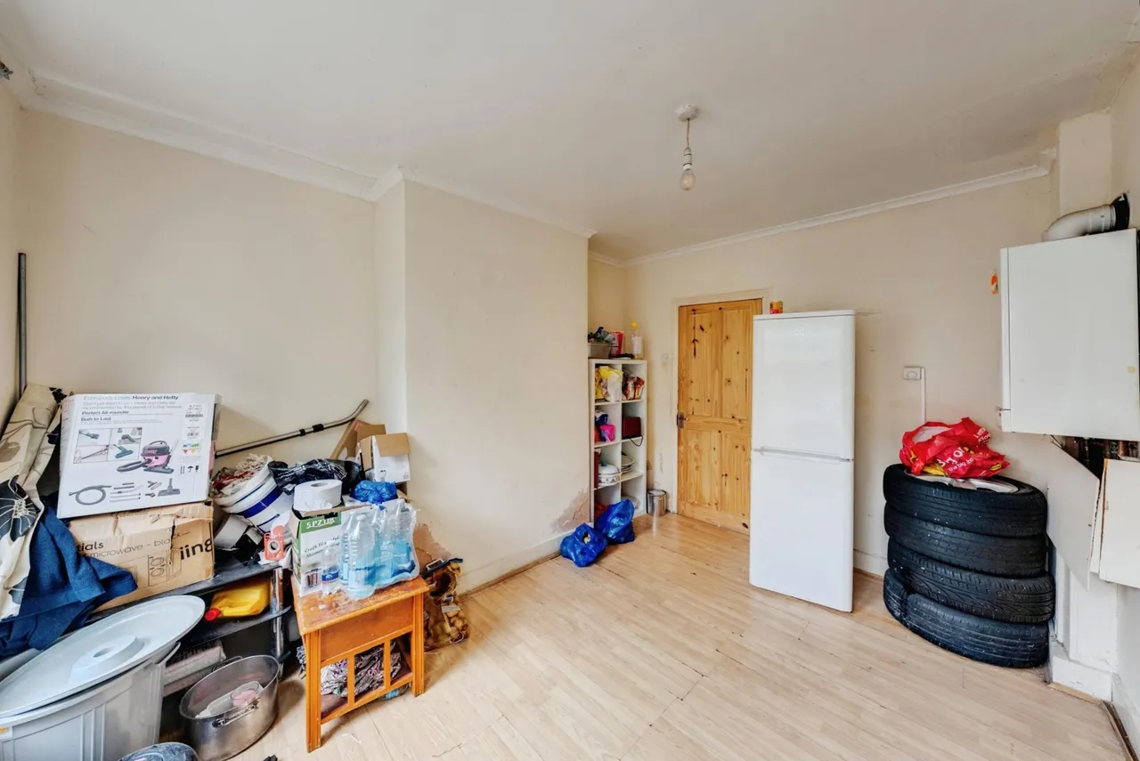 Cumberland Road, London, E13, photo 12