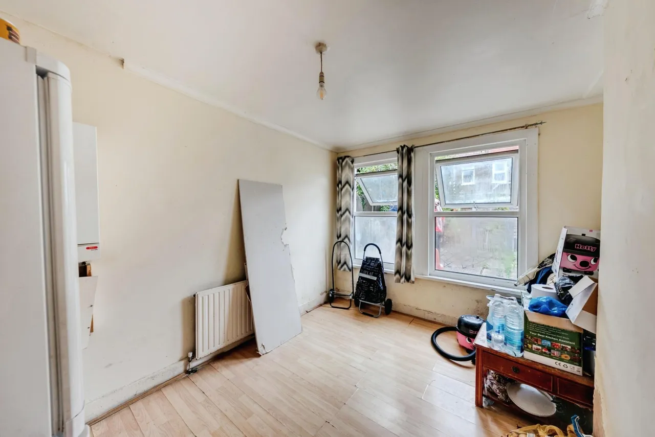 Cumberland Road, London, E13, photo 11