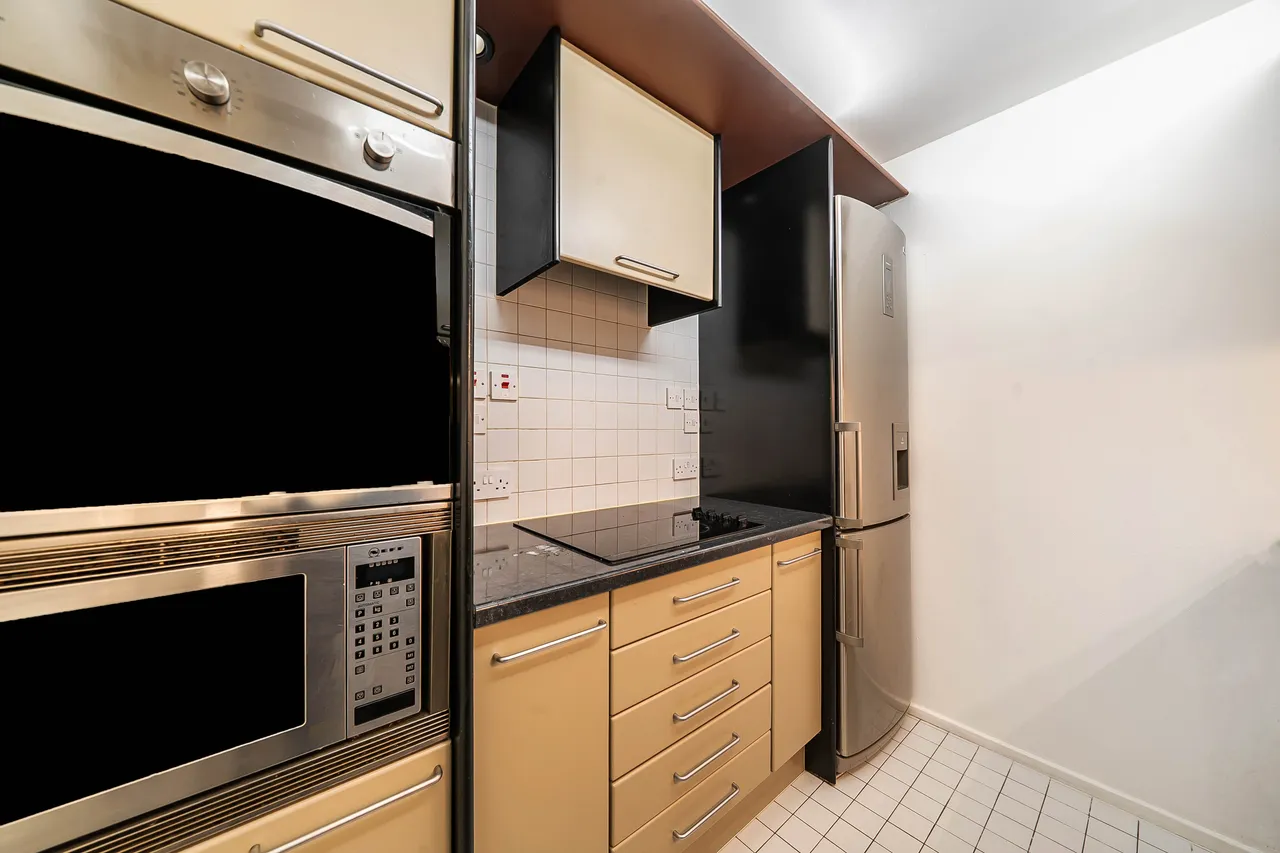 361 Point West, 116 Cromwell Road, London, photo 9