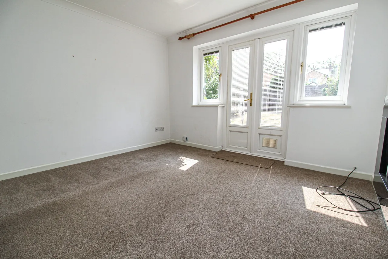 Oaken Copse, Church Crookham, Fleet, GU52 8DL, photo 6