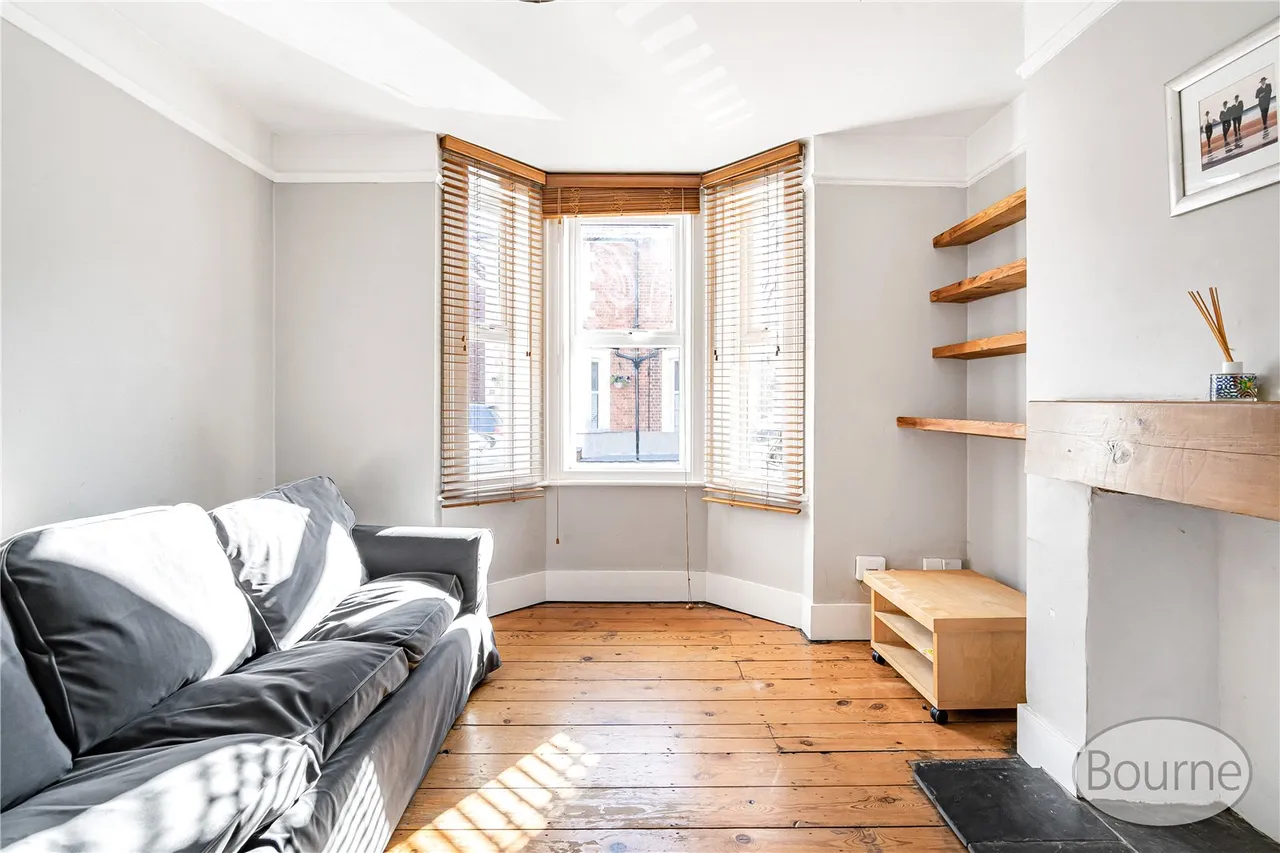 Chestnut Road, Guildford, GU1, photo 12