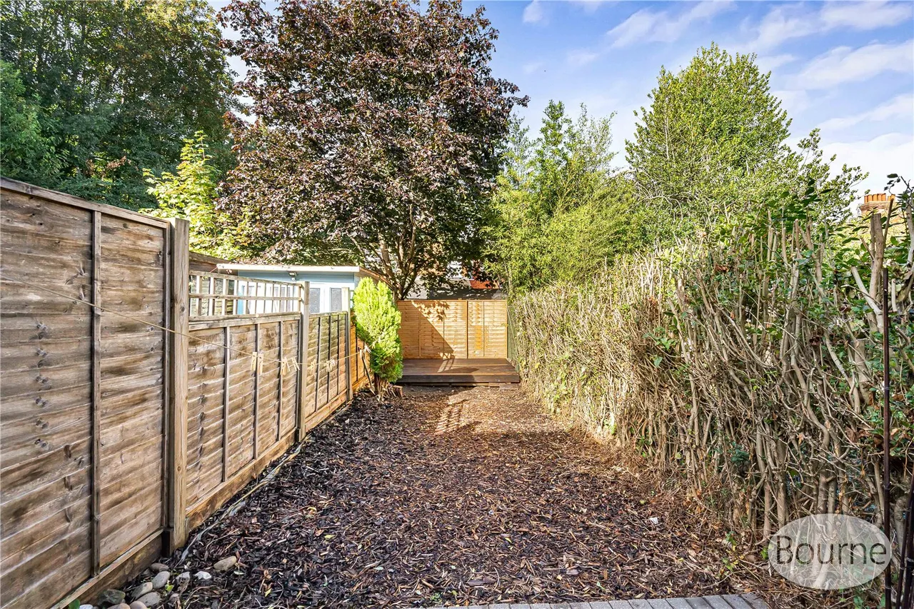 Chestnut Road, Guildford, GU1, photo 15