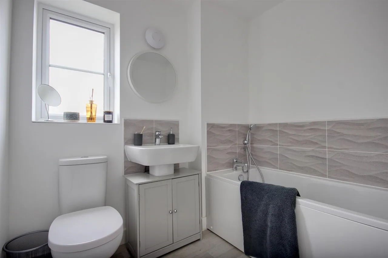 Foster Grove, Beverley, photo 6