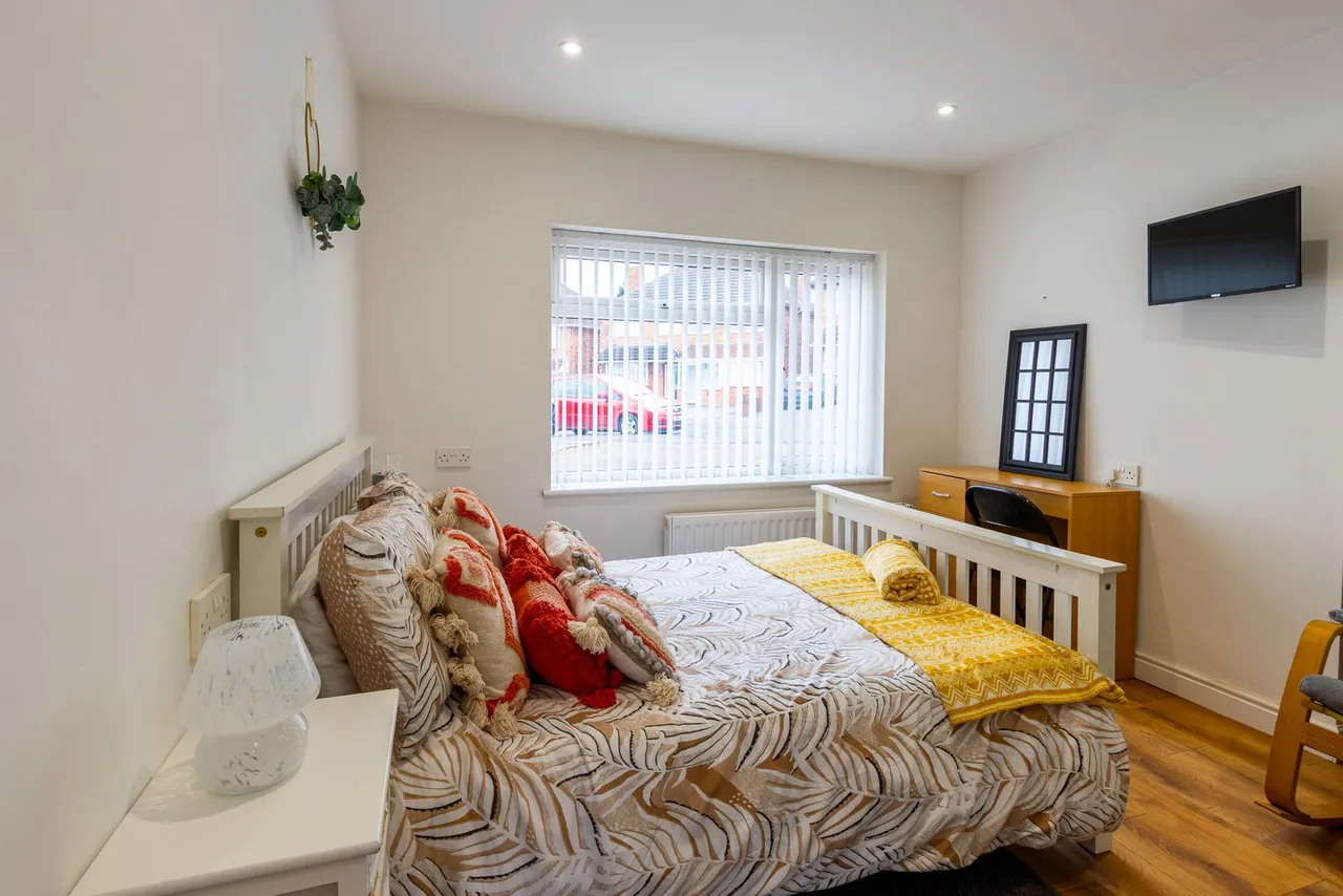 Longstone Road, Great Barr, photo 8