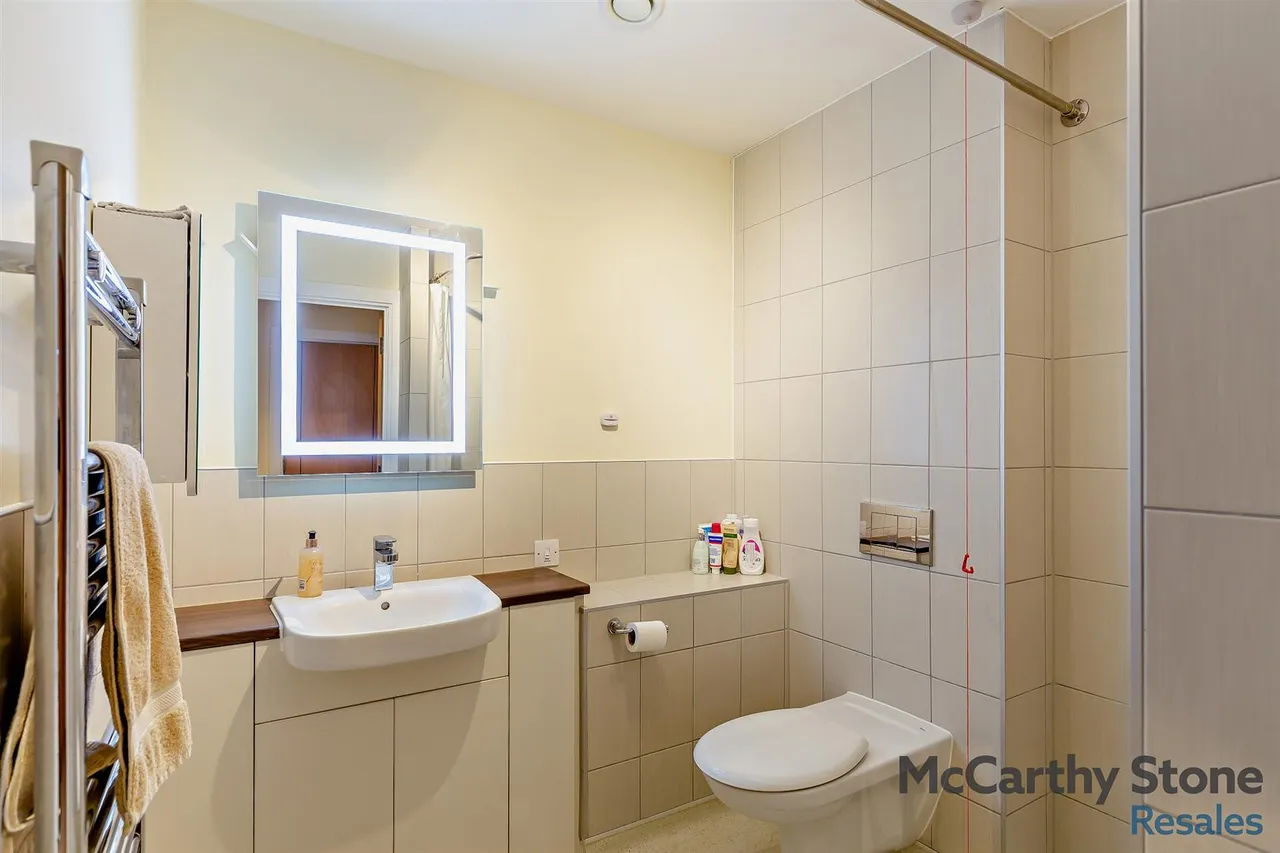 Bowes Lyon Place, Poundbury, DT1, photo 9