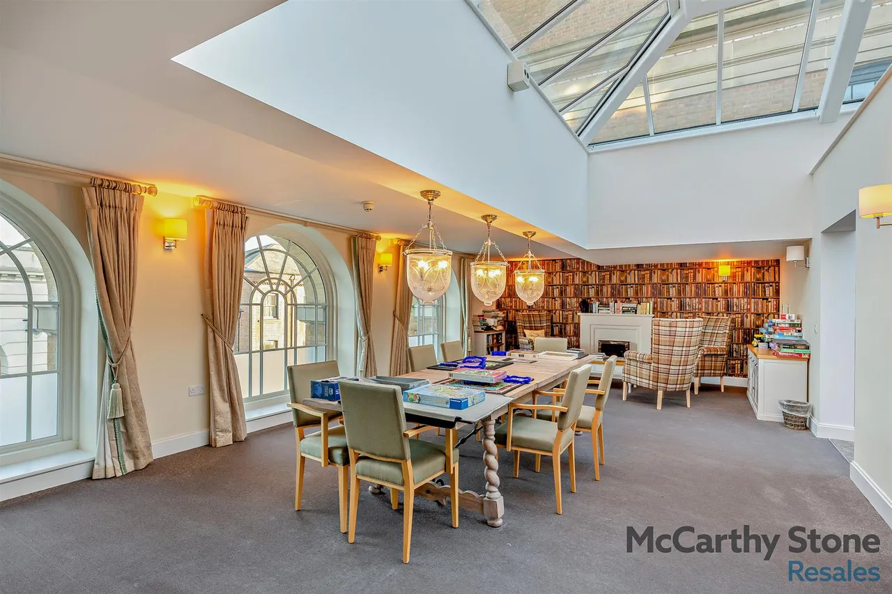 Bowes Lyon Place, Poundbury, DT1, photo 16