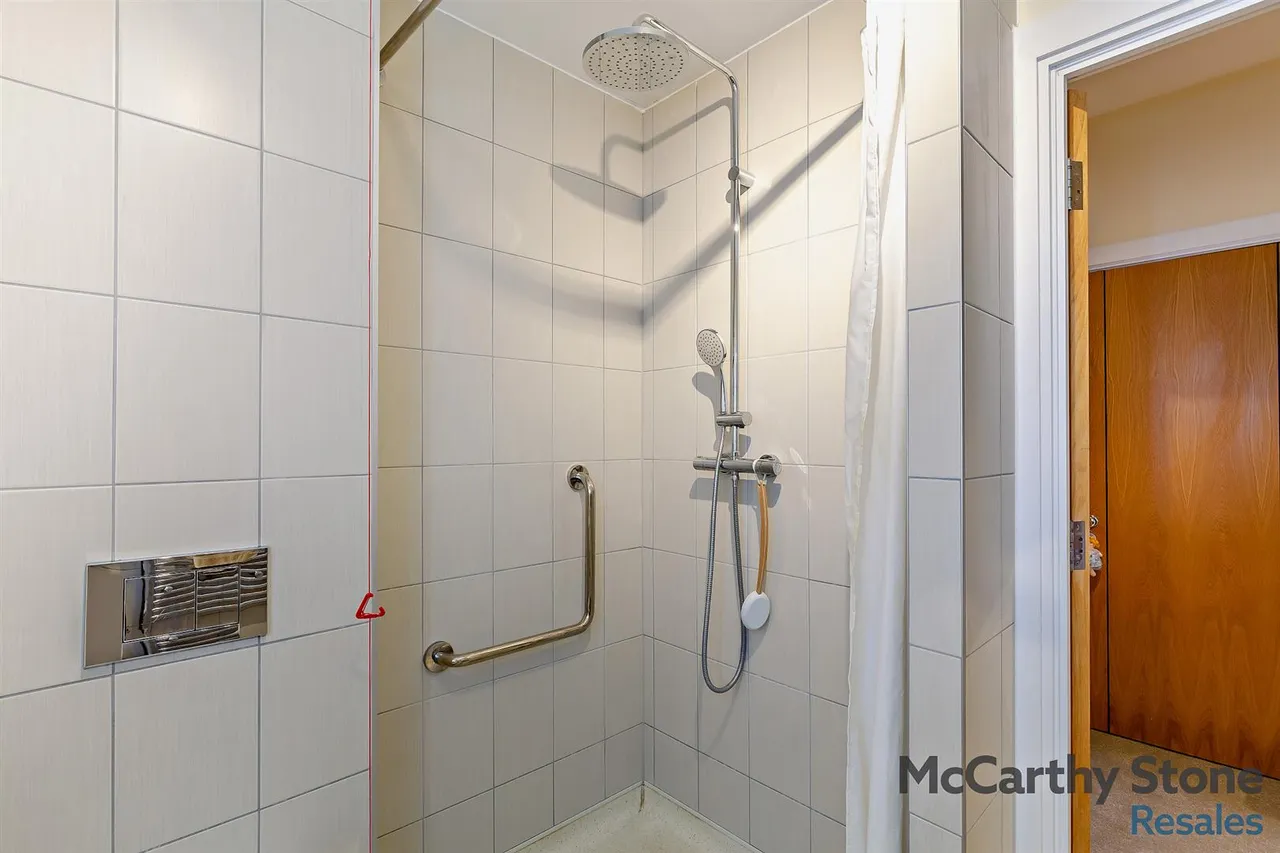 Bowes Lyon Place, Poundbury, DT1, photo 10
