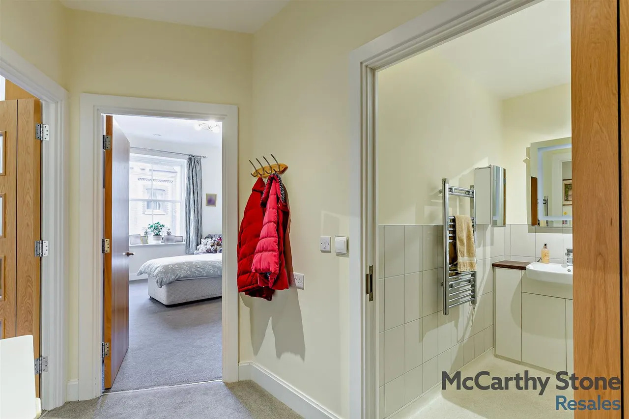 Bowes Lyon Place, Poundbury, DT1, photo 7