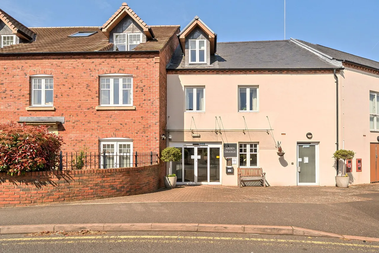 High Street, Knowle, B93, photo 5