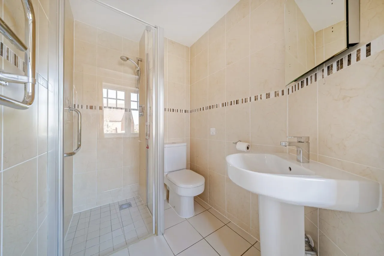 High Street, Knowle, B93, photo 13