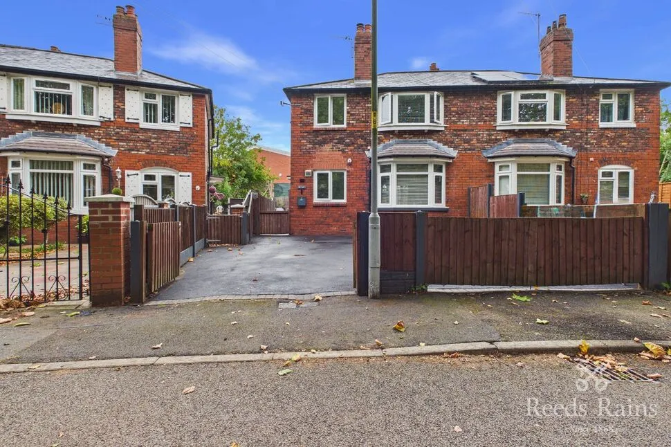 3 bed house for sale — Green End Road, Manchester, Greater Manchester, M19