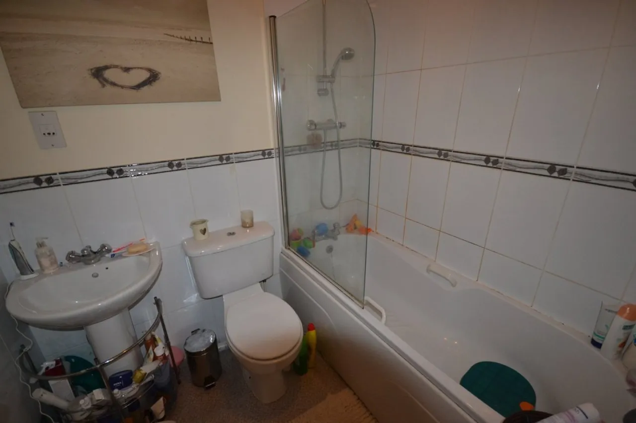 Larchmont Road, LE4, photo 7