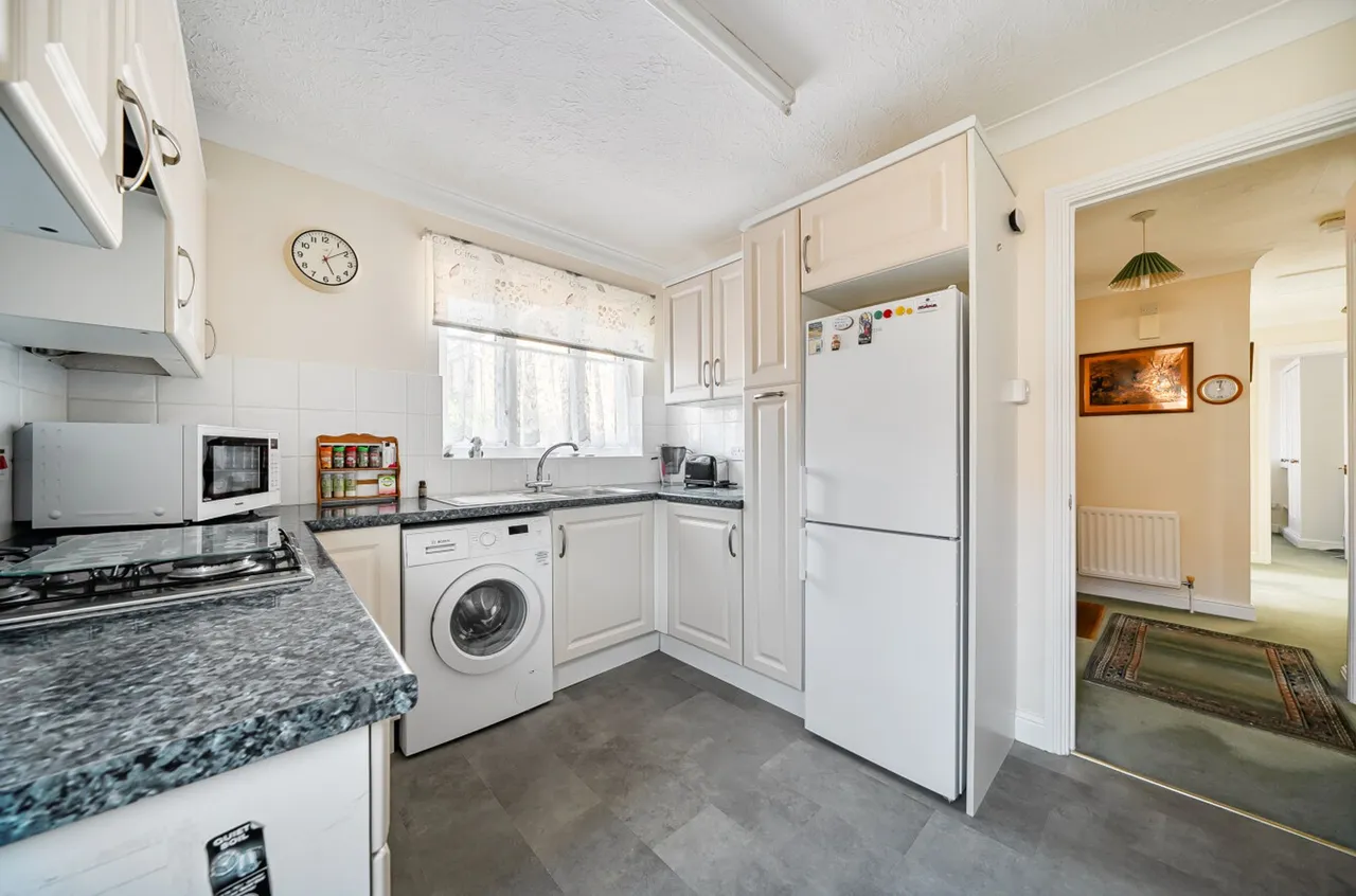 Lawrence Close, Selsey, PO20, photo 7