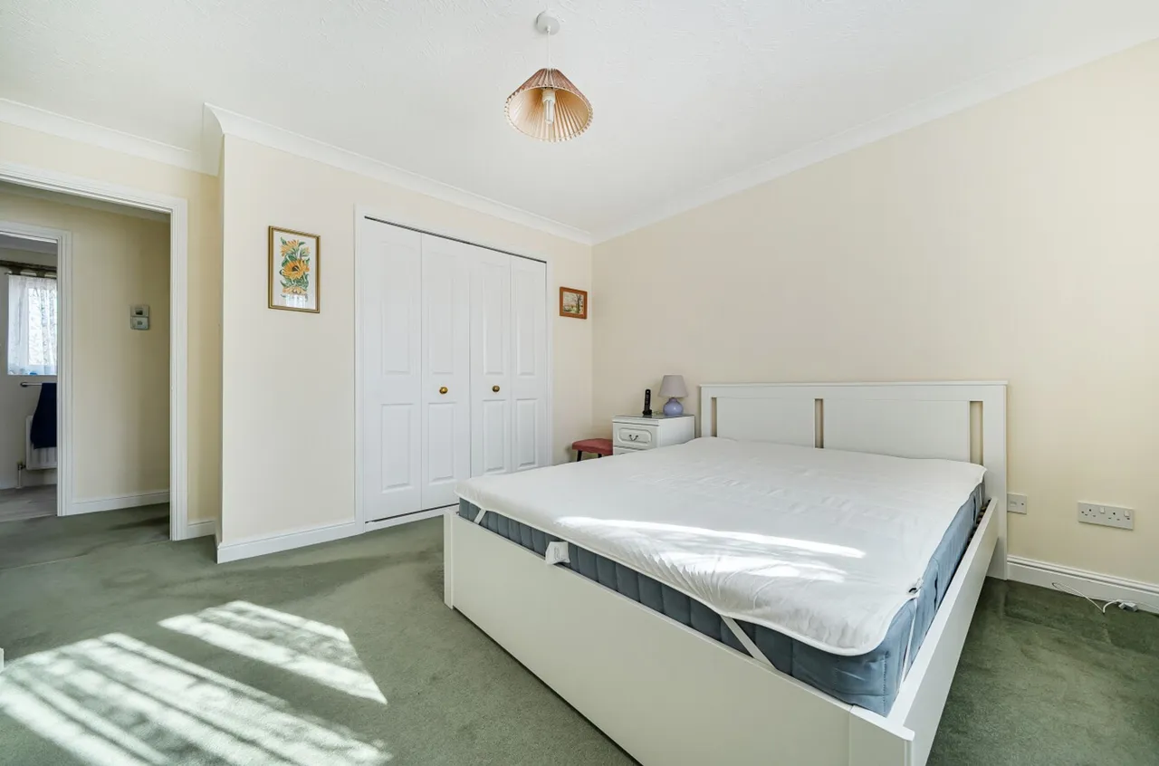Lawrence Close, Selsey, PO20, photo 12