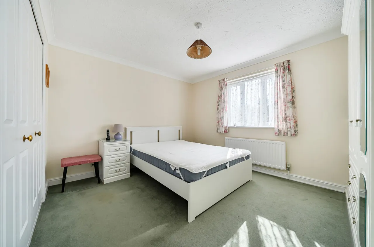 Lawrence Close, Selsey, PO20, photo 11