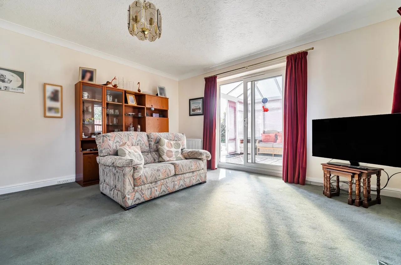 Lawrence Close, Selsey, PO20, photo 9