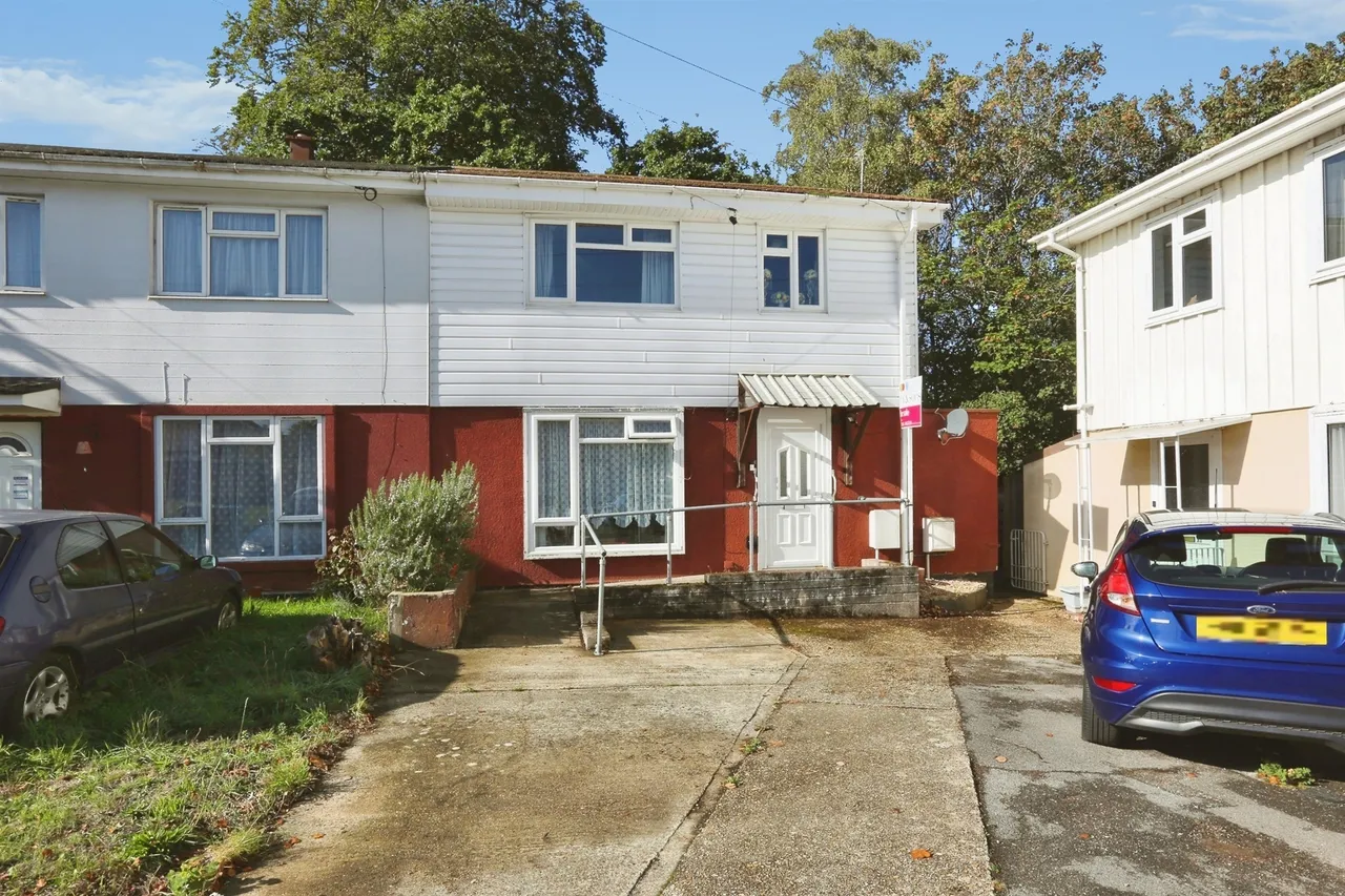3 bed house for sale, Barnfield Close, Southampton, SO19
