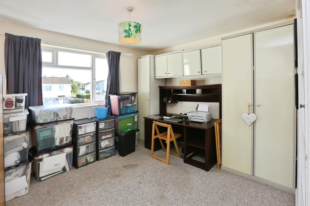 Barnfield Close, Southampton, SO19, photo 9