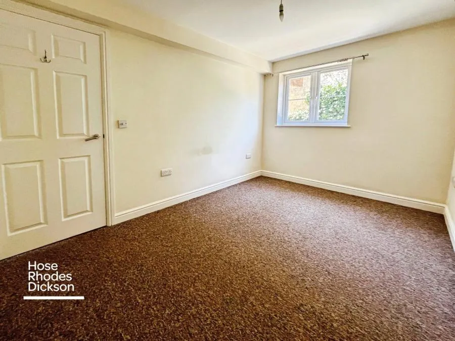 Leed Street, Sandown, PO36, photo 6