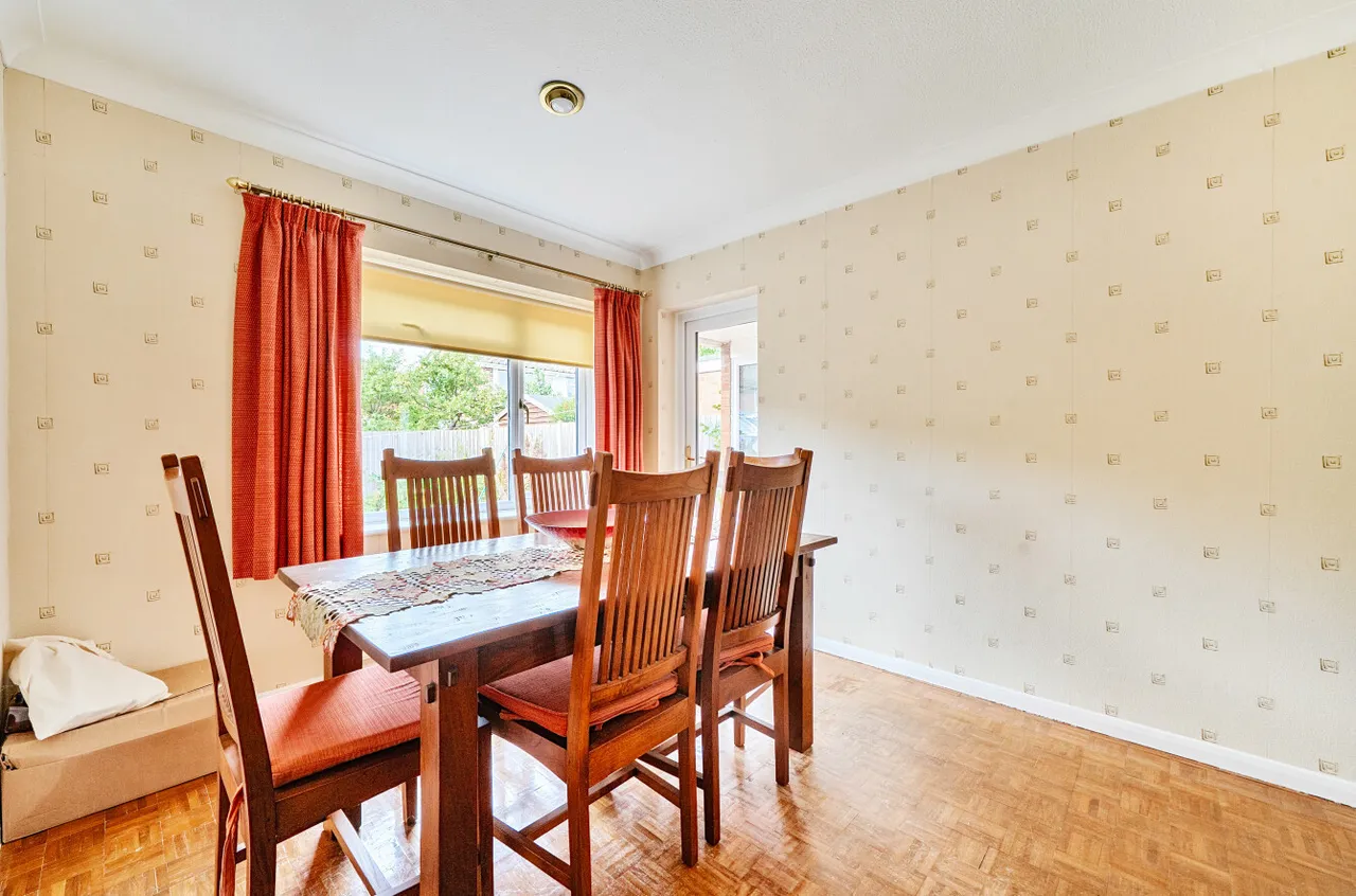 Pinecroft Road, Wokingham, Berkshire, RG41 4AL, photo 6