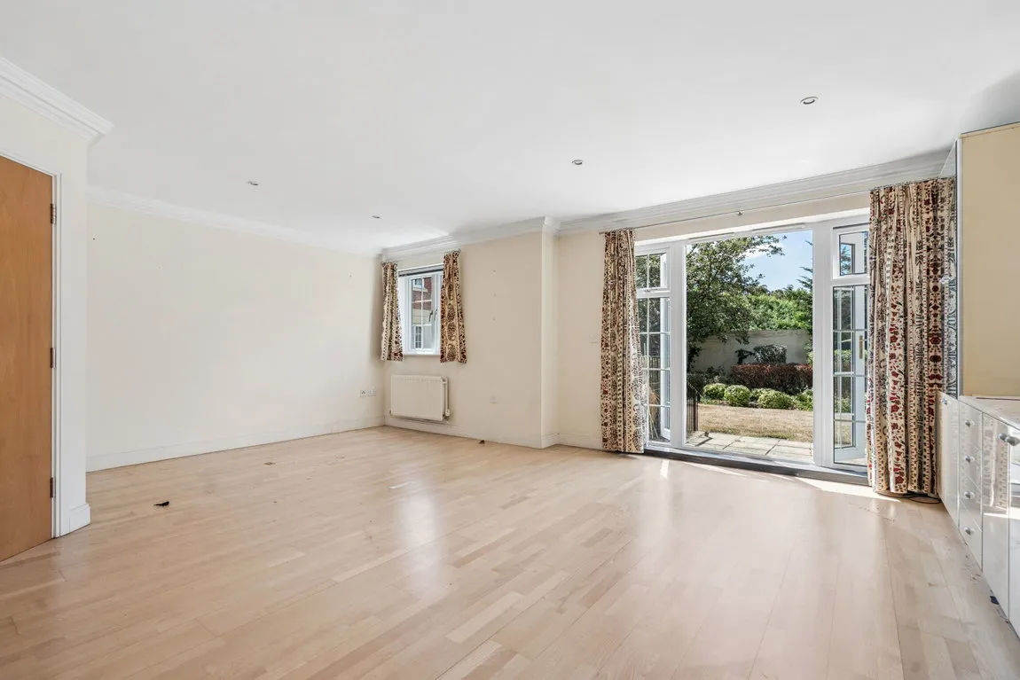 Eastcote Road, Pinner, HA5, photo 5