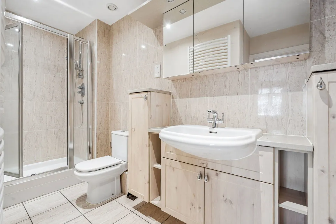 Eastcote Road, Pinner, HA5, photo 8