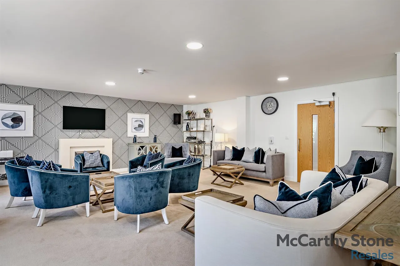 High View, Bedford, MK41, photo 3