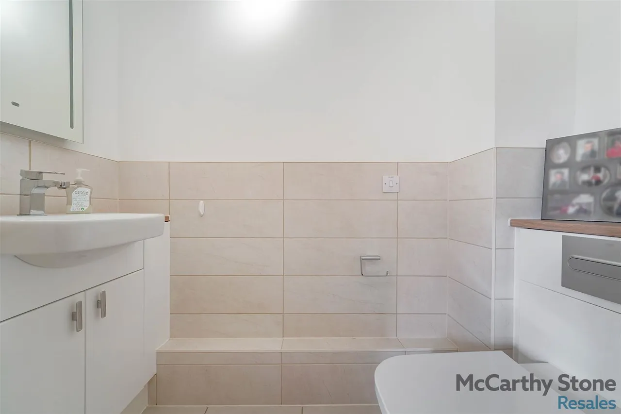 High View, Bedford, MK41, photo 18