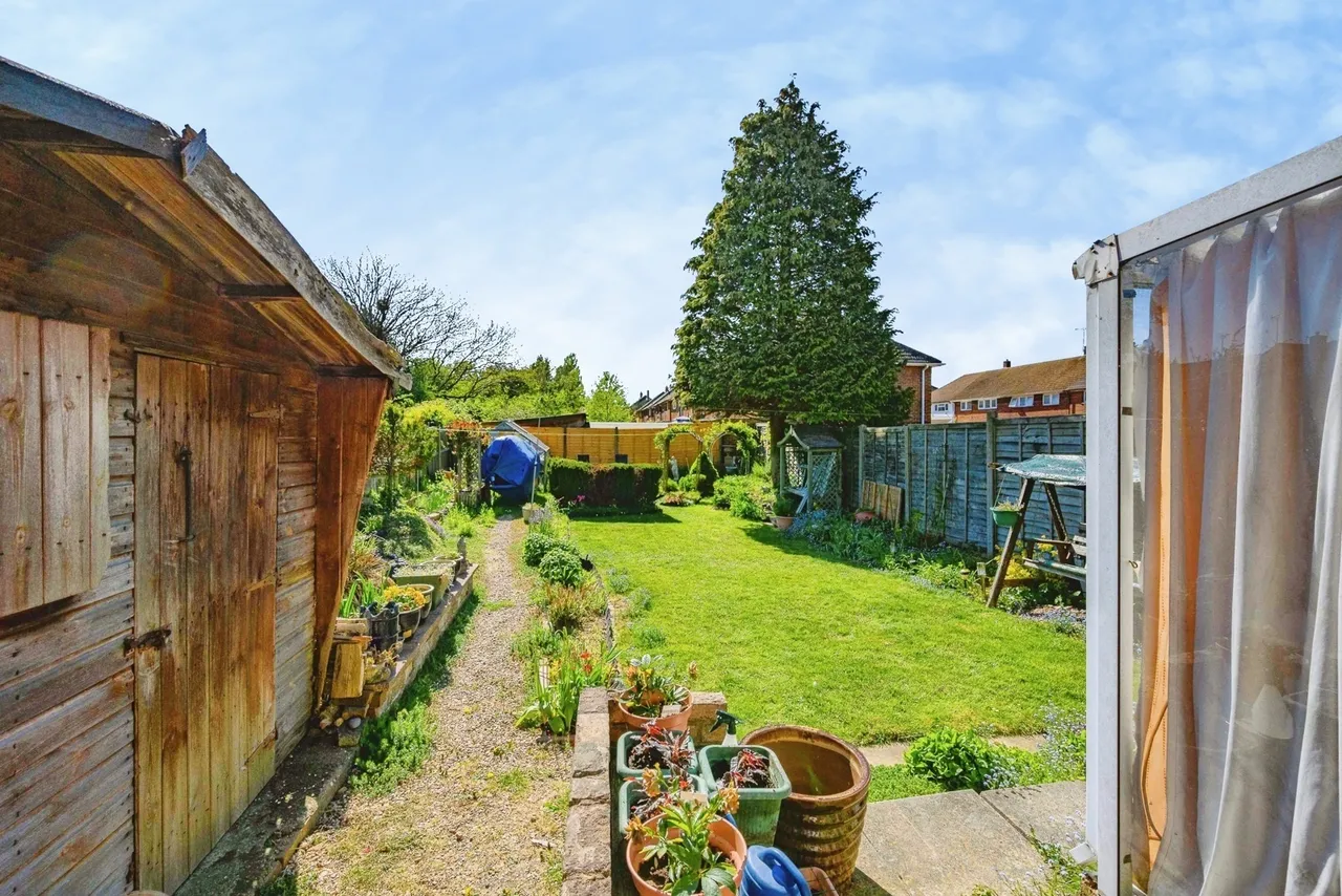 Montague Avenue, LUTON, Bedfordshire, LU4, photo 11