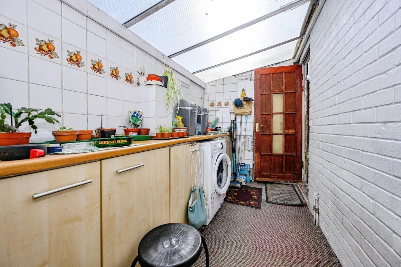 Montague Avenue, LUTON, Bedfordshire, LU4, photo 7