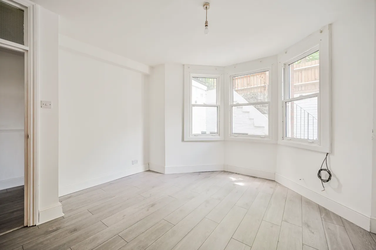 Garden Flat, 34 Muswell Hill Road, London, photo 6