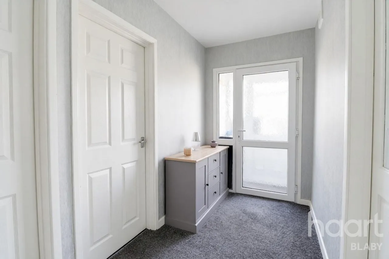 School Close, Leicester, LE9, photo 6