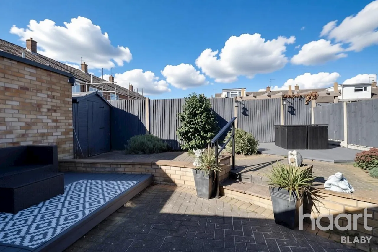 School Close, Leicester, LE9, photo 16