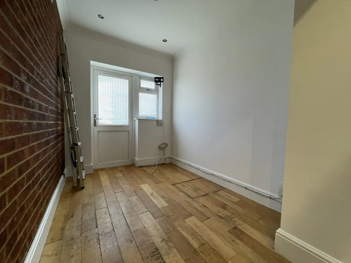 Daventry Road, Romford, Harold Hill, RM3 7QJ, photo 5