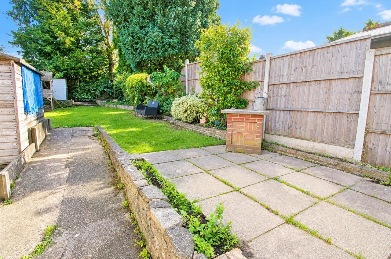 Farm Road, Oldbury, photo 6