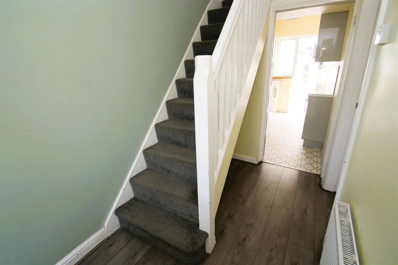 Farm Road, Oldbury, photo 2