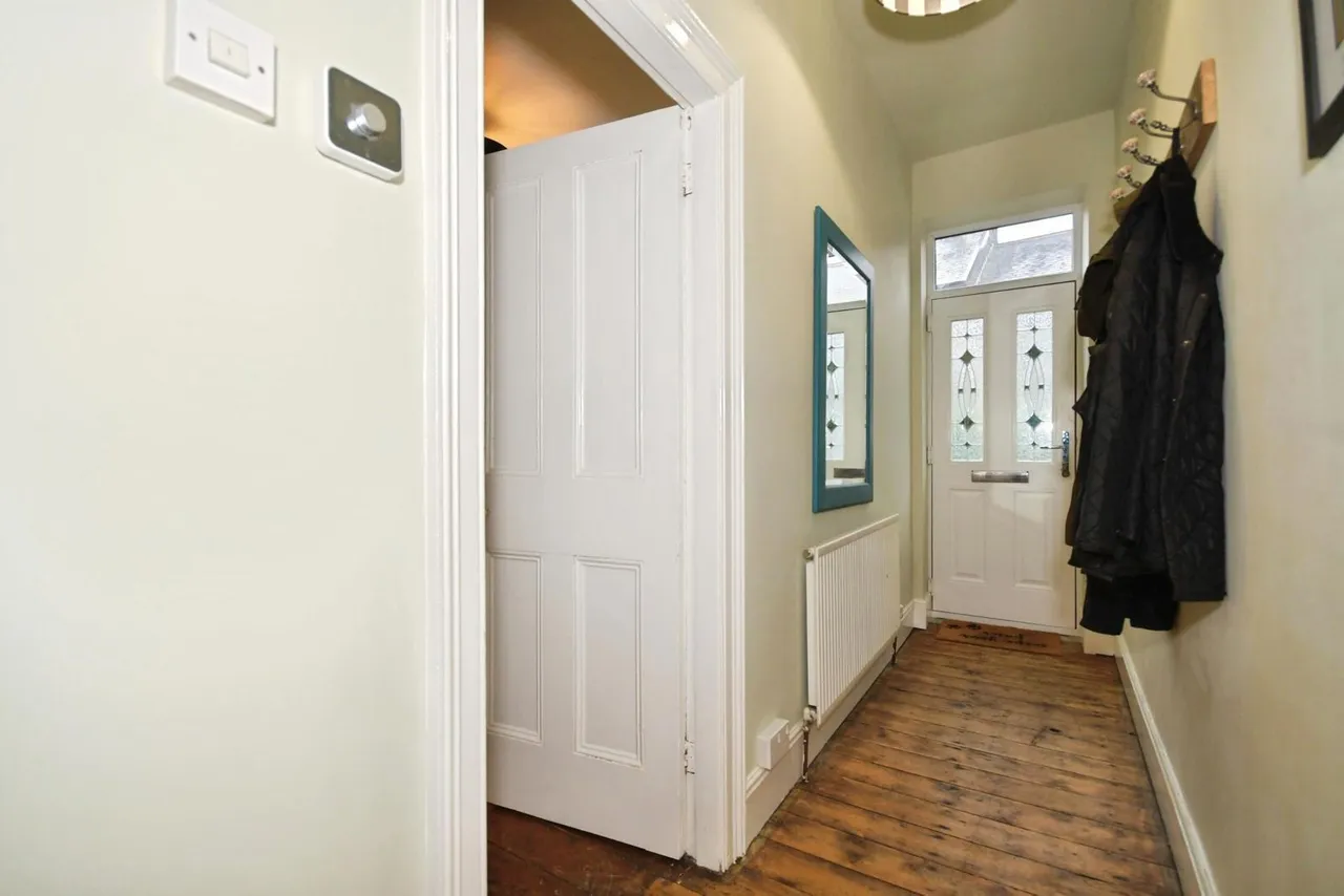 Queens Road, Buxton, SK17, photo 6